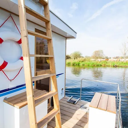 Lisa Boot 3 Botel Priepert