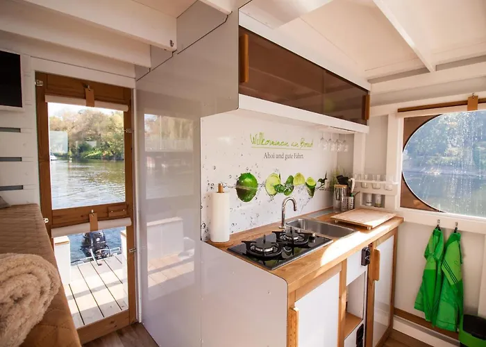 보트호텔 Lisa Boot 3